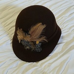 Vintage Inspired Hat with Feathers